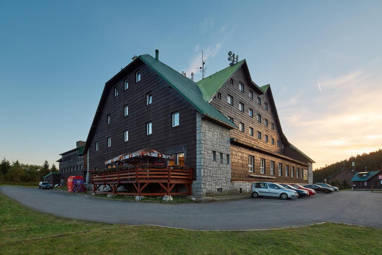 Hotel Cervenohorske Sedlo Loučná nad Desnou Zewnętrze zdjęcie